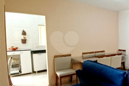 Casa à venda com 2 quartos, sendo 1 suíte, no condomínio Residencial Mirage, Mogi das Cruzes - SP