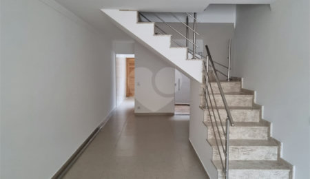 Sobrado à venda com 3 quartos, sendo 1 suíte,  em Tucuruvi, São Paulo, SP