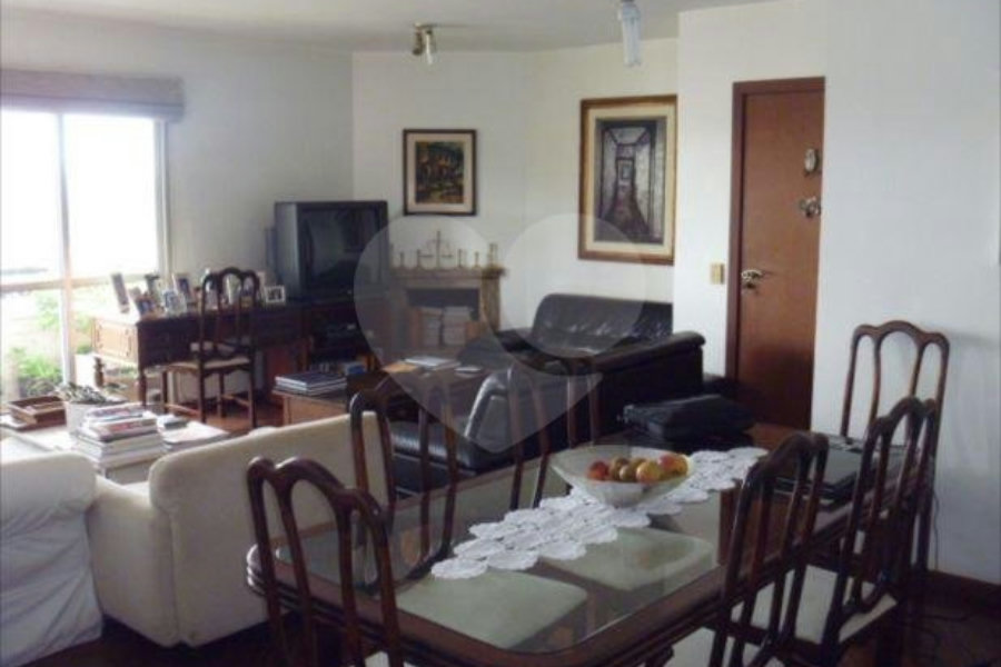 Apartamento à venda com 4 quartos, sendo 2 suítes, em Morumbi, São Paulo, SP