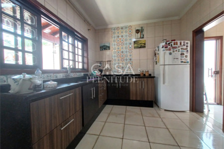 Casa Térrea à venda com 3 quartos, sendo 1 suíte, em Jardim Bandeirantes, Sorocaba, SP