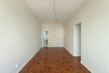 Apartamento à venda com 3 quartos, sendo 1 suíte,  em Tijuca, Rio de Janeiro, RJ