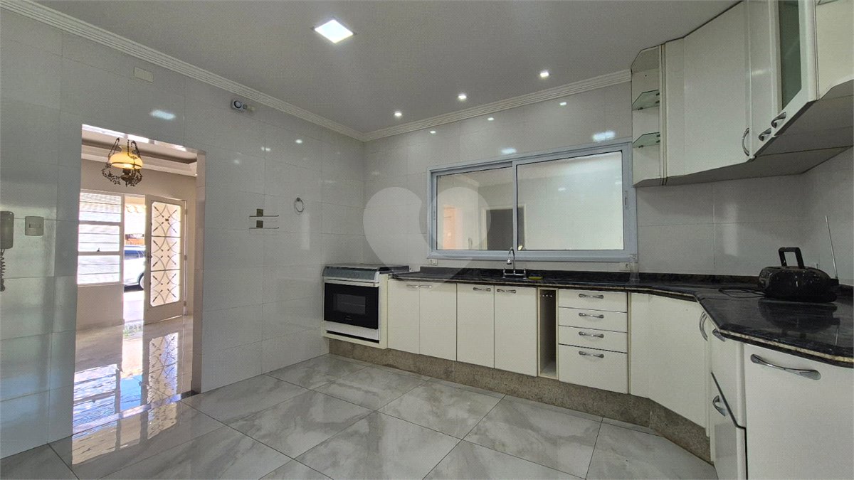 Casa à venda com 4 quartos em Vila Progresso, Sorocaba, SP