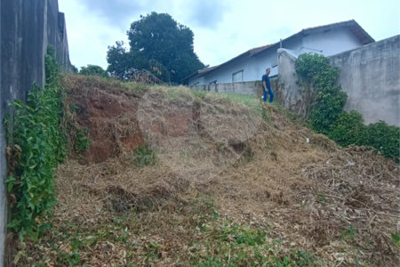 Terreno à venda no Centro, Bom Jesus dos Perdões, SP