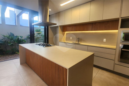 Casa à venda com 4 suítes no condomínio Mont Blanc, Sorocaba - SP
