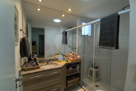Apartamento à venda com 4 quartos, sendo 1 suíte, em Jardim Caravelas, São Paulo, SP