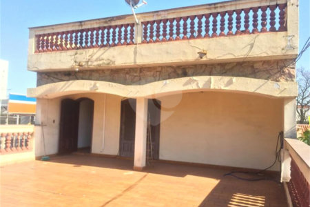 Casa à venda com 4 quartos, sendo 1 suíte, em Vila Vitória ||, Indaiatuba, SP