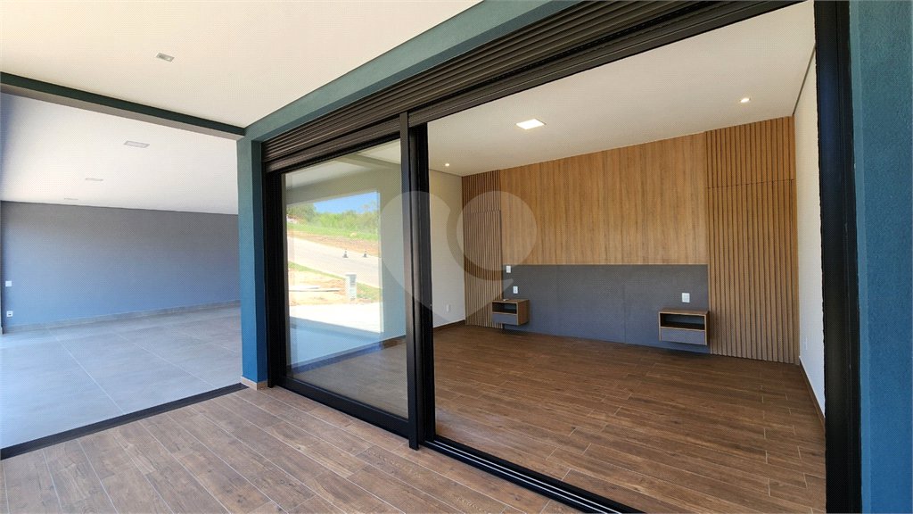 Casa à venda com 4 suítes no condomínio Campos de Santo Antônio II, Itu - SP