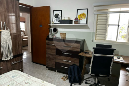 Casa à venda com 4 quartos em Jardim das Estações (vila Xavier), Araraquara, SP