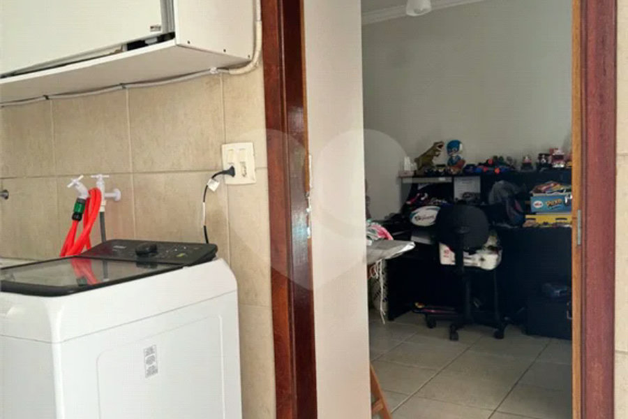 Belíssimo sobrado estilo edícula com 5 dormitórios, à venda na Nova Piracicaba em Piracicaba/ SP.