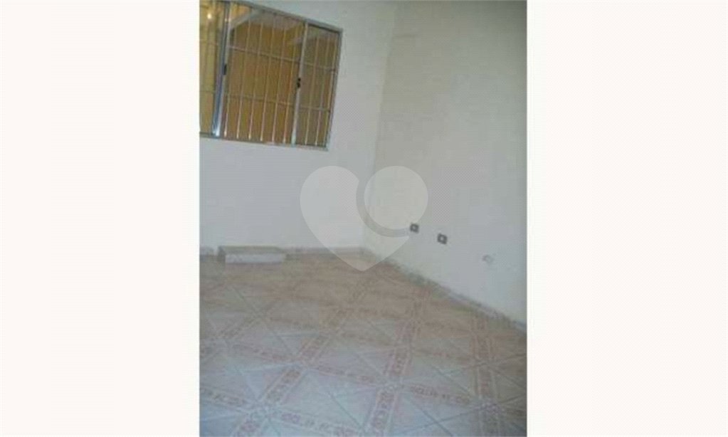 Casa Térrea à venda com 4 quartos, sendo 3 suítes, no Brasilândia, São Paulo, SP