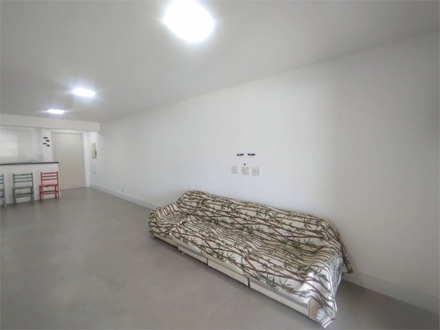 Apartamento Residencial à venda, Jardim Astúrias, Guarujá - AP0683.