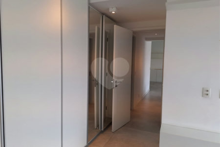 Apartamento à venda com 2 quartos, sendo 1 suíte,  em Vila Leopoldina, São Paulo, SP