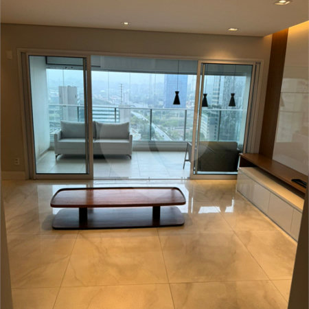 Apartamento para alugar com 3 suítes em Vila Gertrudes, São Paulo, SP