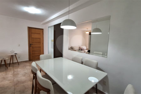 Apartamento à venda com 3 quartos, sendo 1 suíte, em Vila Paiva, São Paulo, SP