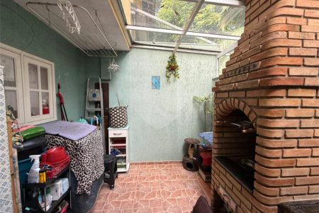 Casa à venda com 2 suítes no condomínio Village Palmas, São Paulo - SP