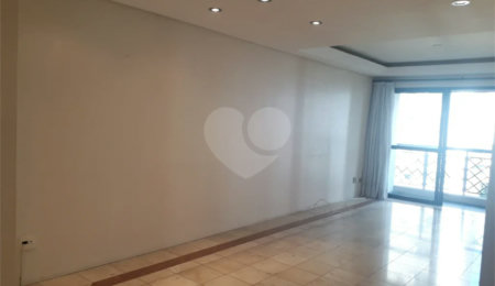 Apartamento à venda com 3 quartos, sendo 1 suíte,  em PERDIZES, São Paulo, SP