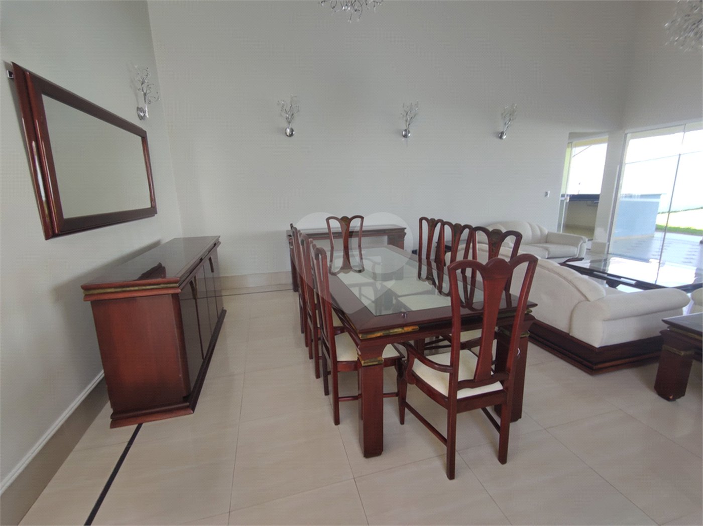 Casa à venda com 3 suítes no condomínio Residencial Suzano, Suzano - SP
