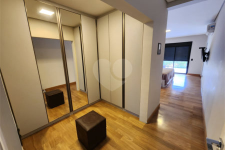 Casa à venda com 4 suítes em Jardim Prudência, São Paulo, SP