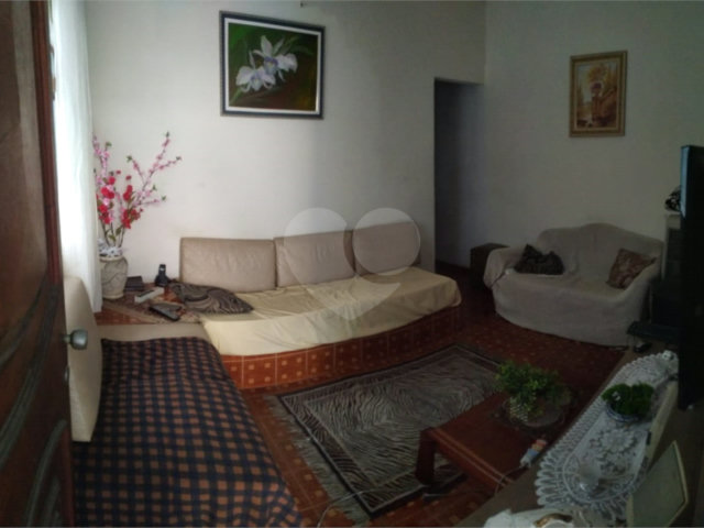 Casa Térrea à venda com 4 quartos, sendo 1 suíte,  em Vila Medeiros, São Paulo, SP