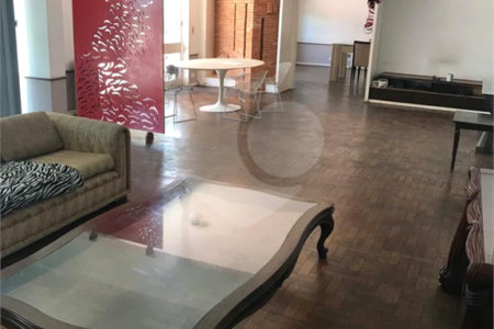 Casa à venda com 8 suítes em Morumbi, São Paulo, SP