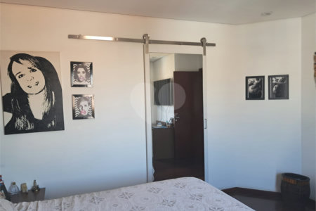 Apartamento à venda com 3 quartos, sendo 1 suíte, em Nova Petrópolis, São Bernardo do Campo, SP