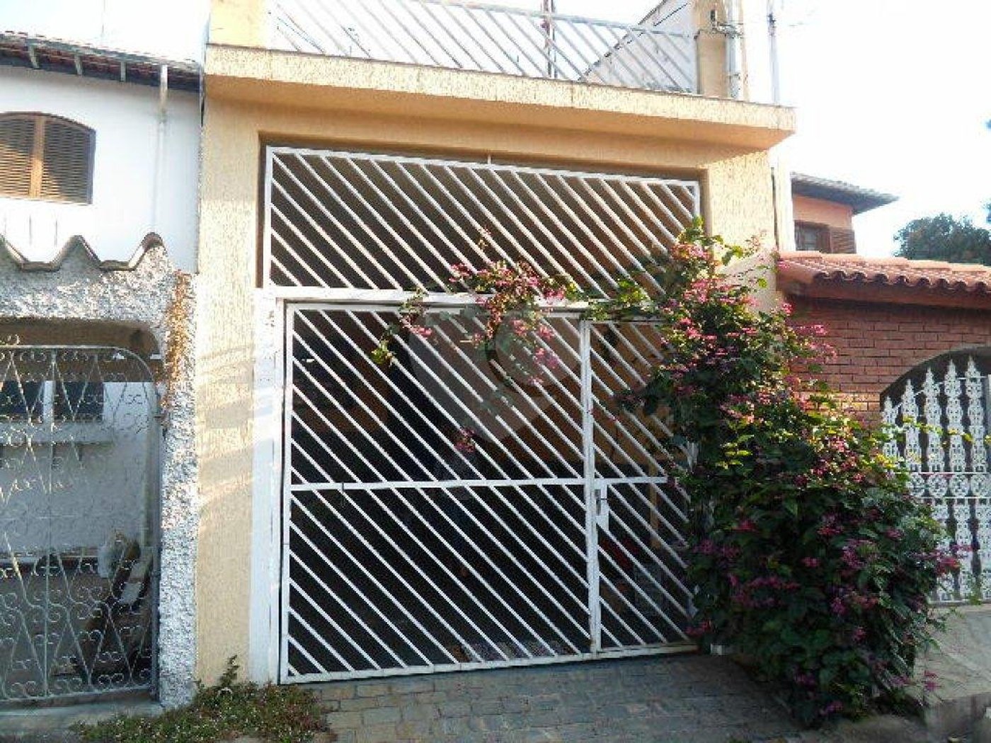 Sobrado à venda com 2 quartos em Tremembé, São Paulo, SP
