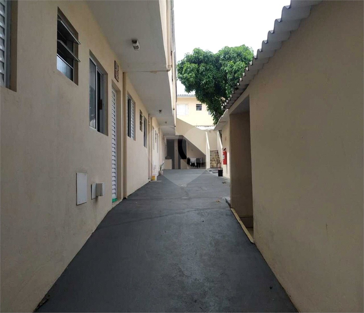 Casa para alugar com 1 quarto no condomínio Cond R Claudio Rodrigues Lopes, São Paulo - SP