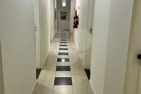 Casa à venda com 4 quartos em Jardim Oriental, São Paulo, SP