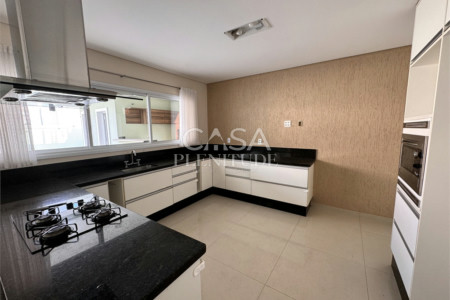 Casa em condomínio à venda com 3 suítes em Vila Haro, Sorocaba, SP