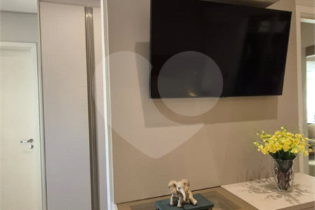 Apartamento à venda com 3 suítes em Santa Teresinha, São Paulo, SP