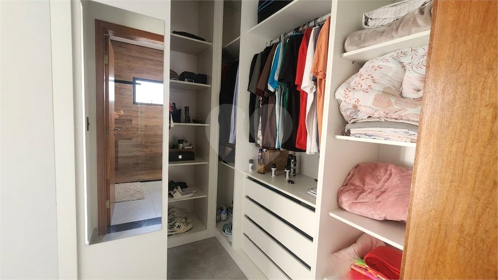 Casa à venda com 3 quartos, sendo 2 suítes, no condomínio Pampulha, Sorocaba - SP