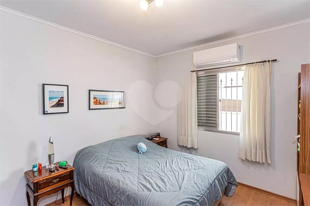 Sobrado à venda com 3 quartos, sendo 1 suíte, em Vila Carolina, São Paulo, SP