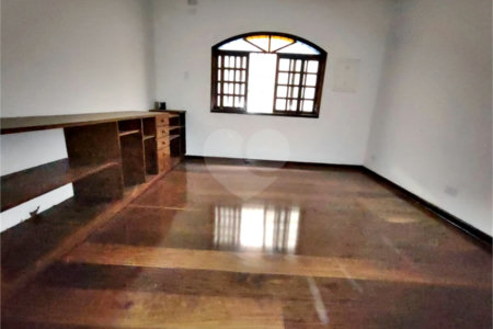 Sobrado à venda ou para alugar com 5 quartos, sendo 3 suítes, em Jardim Franca, São Paulo, SP