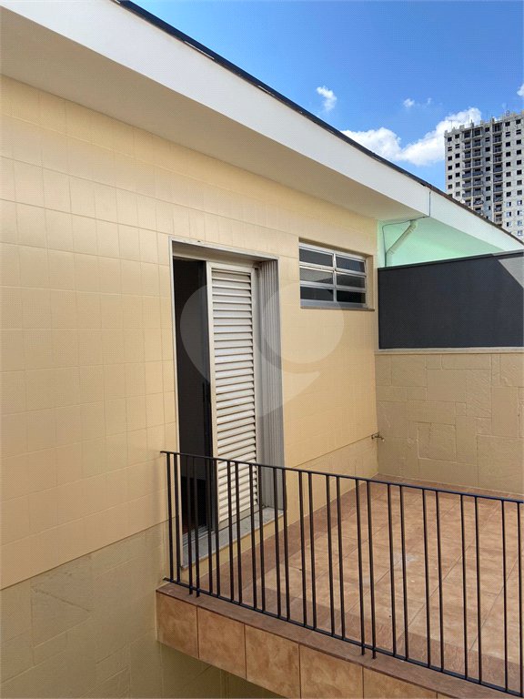 Sobrado à venda com 3 quartos, sendo 1 suíte,  em Jardim Itacolomi, São Paulo, SP