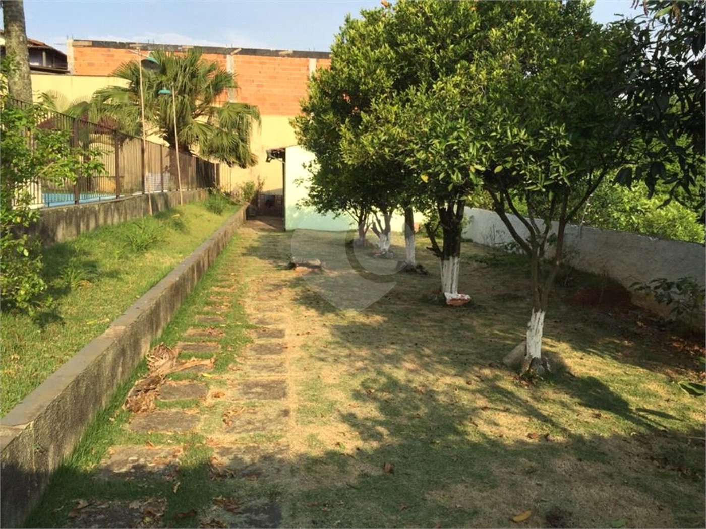 Casa à venda com 4 quartos, sendo 2 suítes,  em Vila Oliveira, Mogi das Cruzes, SP