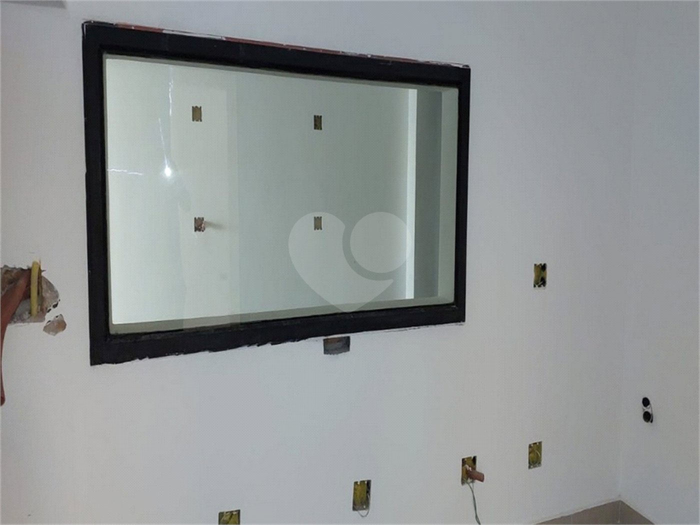 Sobrado à venda com 3 quartos, sendo 2 suítes, em Vila Paulicéia, São Paulo, SP