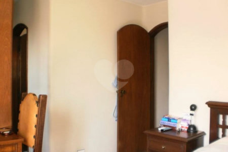 Casa à venda com 3 quartos, sendo 1 suíte,  em Vila São Luís(zona Oeste), São Paulo, SP
