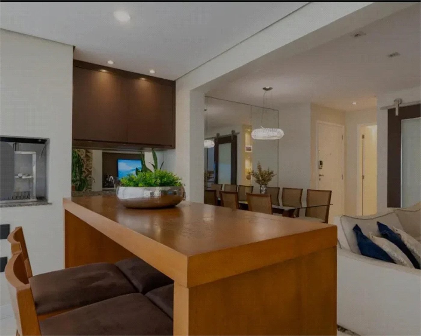 Apartamento à venda com 2 suítes em Vila Gertrudes, São Paulo, SP