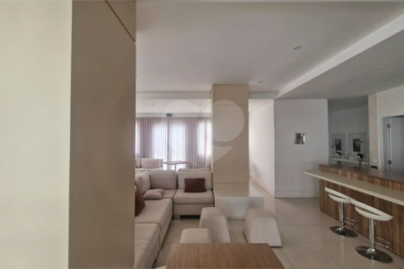 Apartamento à venda com 3 suítes em Santa Teresinha, São Paulo, SP