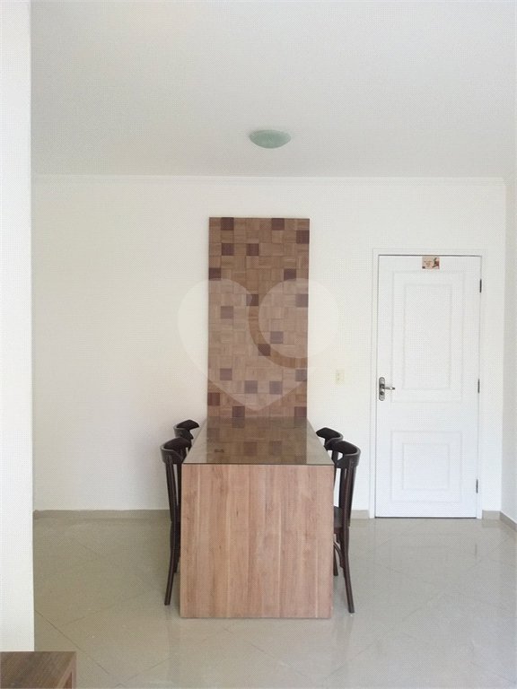 Apartamento à venda com 3 quartos, sendo 1 suíte, em Pinheirinho, Vinhedo, SP