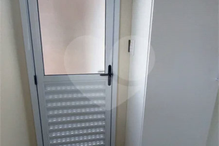 Apartamento para alugar com 2 quartos, sendo 1 suíte, em Aparecidinha, Sorocaba, SP