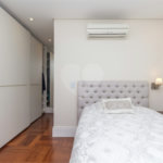 Apartamento à venda com 4 suítes em Campo Belo, São Paulo, SP
