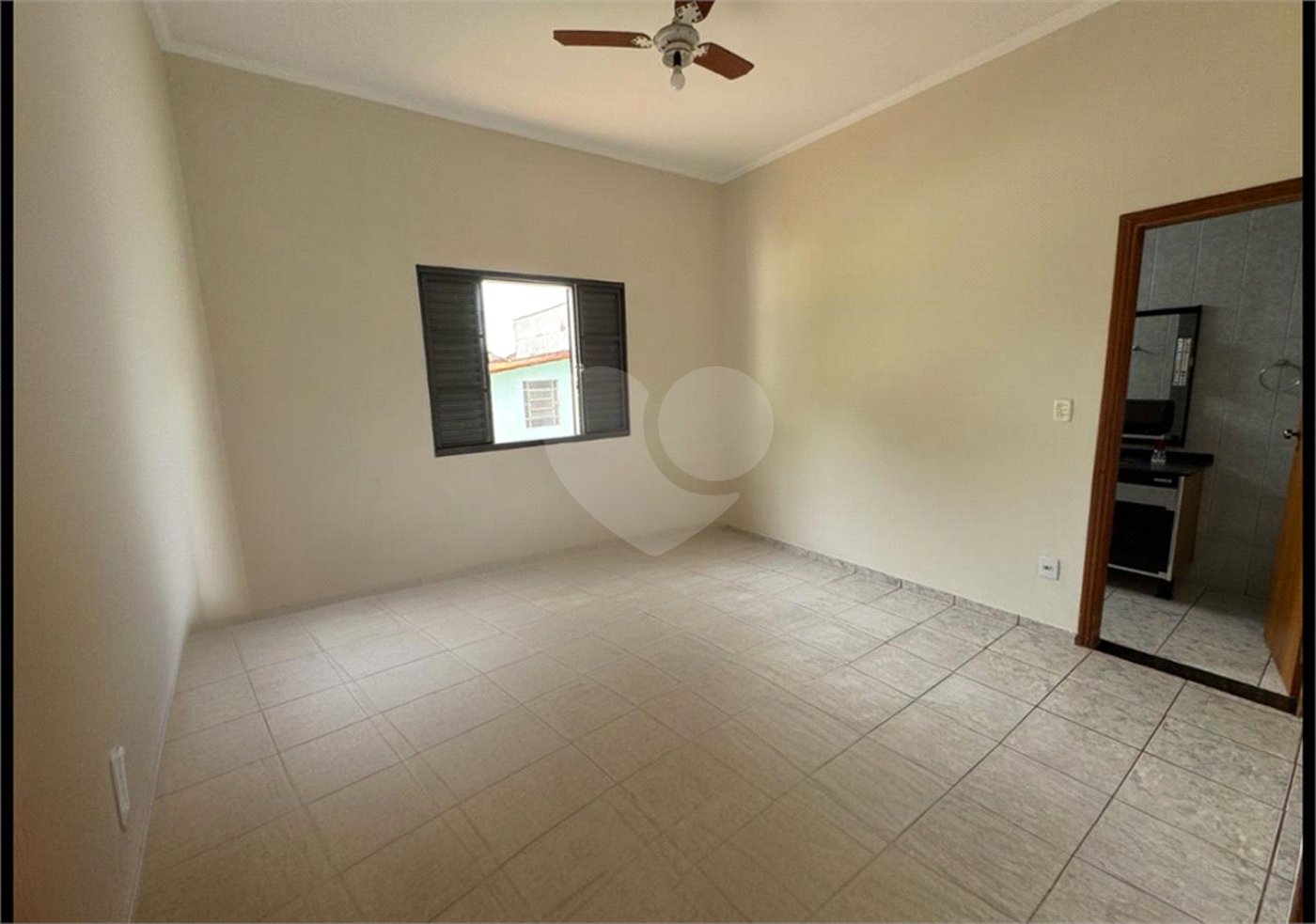 Casa à venda com 3 quartos, sendo 1 suíte, em Jardim Ártico, Araraquara, SP