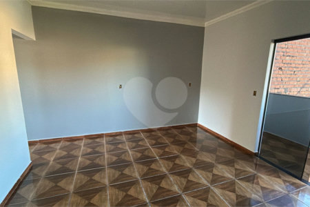 Casa à venda com 3 quartos, sendo 1 suíte, em Jardim Paulista, Votorantim, SP