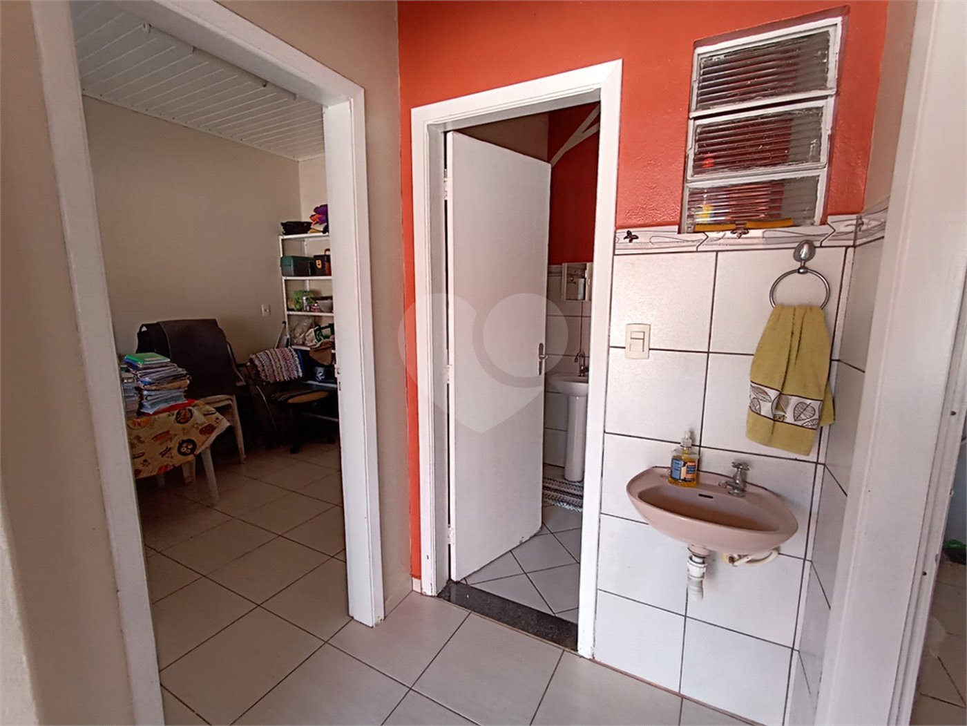 Casa à venda com 3 quartos, sendo 1 suíte, em Vila Rosa, Itapetininga, SP