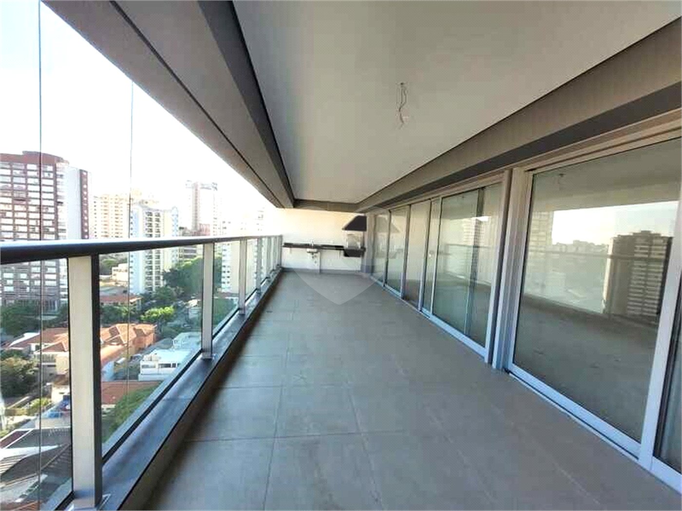 Apartamento à venda com 3 suítes em Água Branca, São Paulo, SP