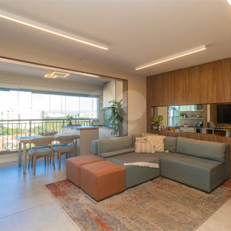 Apartamento à venda com 2 quartos, sendo 1 suíte, em Chácara Santo Antônio (zona Sul), São Paulo, SP