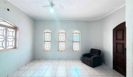 Casa à venda com 3 quartos, sendo 1 suíte, em Jardim Progresso, Três Lagoas, MS