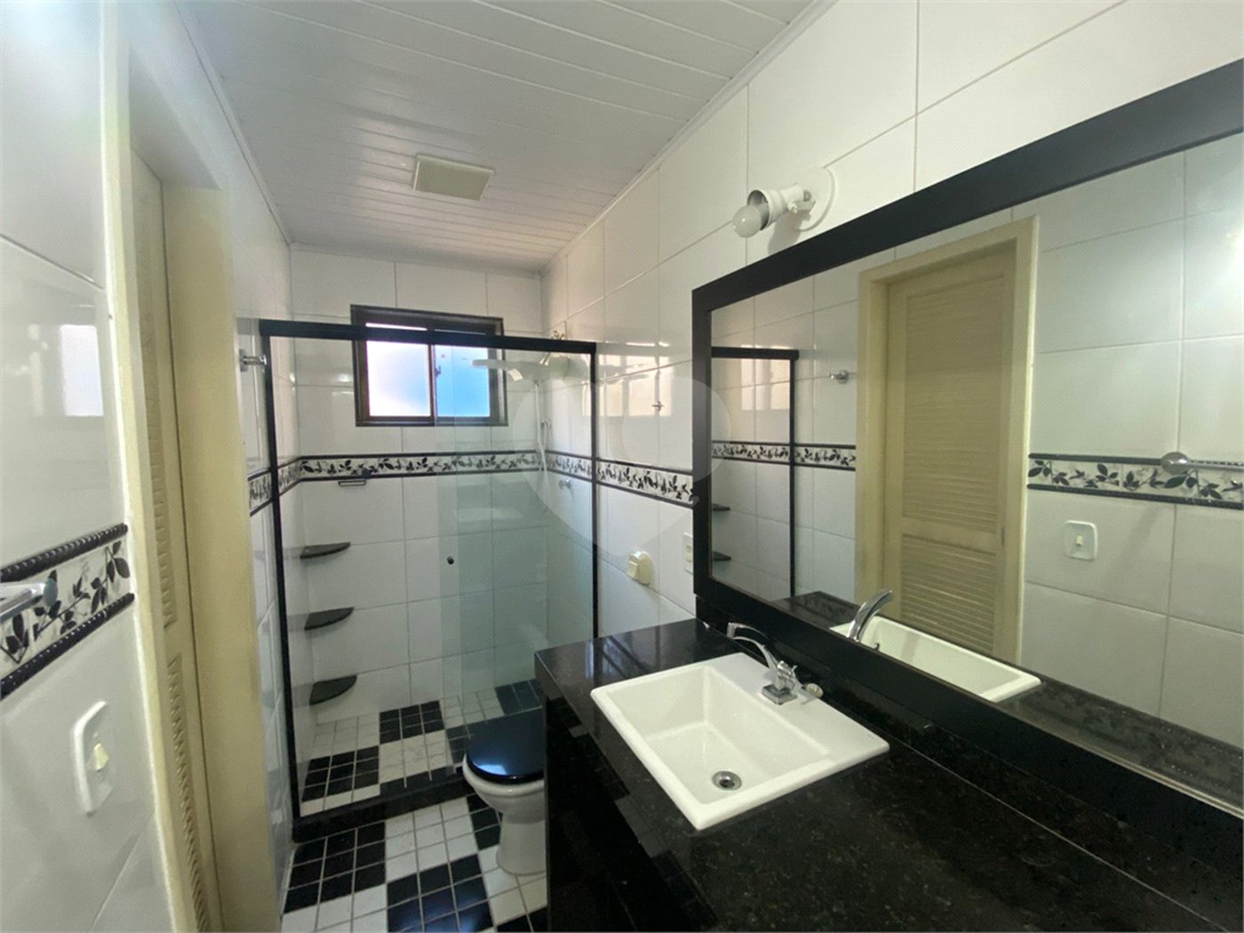 Casa à venda com 2 quartos, sendo 1 suíte, em Campo Grande, Rio de Janeiro, RJ