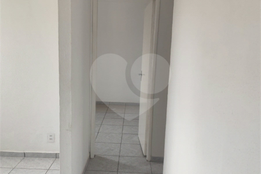 Apartamento à venda com 2 quartos em Jardim Íris, São Paulo, SP